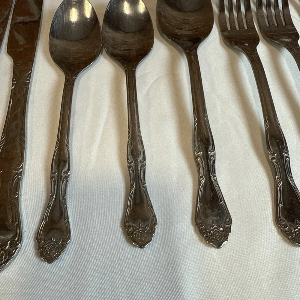 Unknown Stainless Flatware Forks Spoons Knives China Floral Set‎ of 10